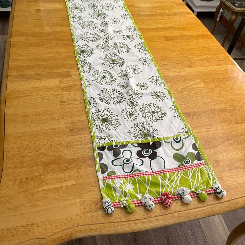 TABLE RUNNER by AMAN  Size 70 by 15 Lime Green,Red , White & Black 🌹Like New 🌹
